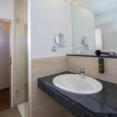 Hotel Hotel-restaurant Dimmer - Mullerthal 4*
