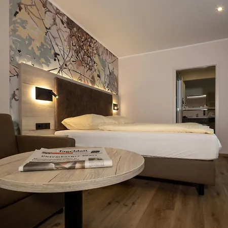 Hotel-restaurant Dimmer - Mullerthal Отель Валандорф-Пон