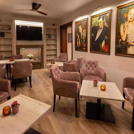 Hotel-restaurant Dimmer Hotel 4*