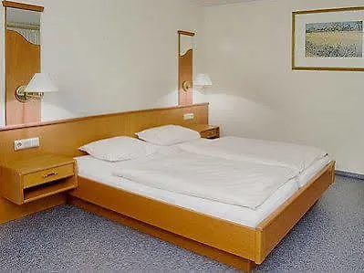 Hotel-restaurant Dimmer - Mullerthal מלון